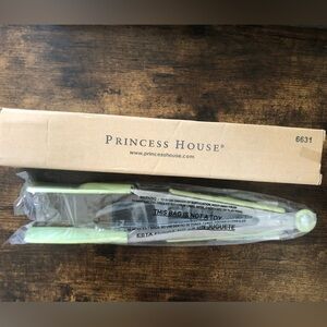 Princess House Green Silicone and Stainless Steel Kitchen Tongs 6631 NEW